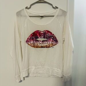 💋 Victoria’s Secret PINK Sequin Lips Long Sleeve Raglan Tissue Tee Scoop Neck 💋
